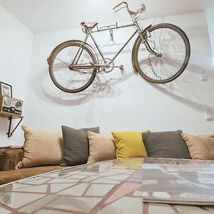Apartment Suiteable Living - Modern, Zentral, Balkon, Netflix, Leipzig
